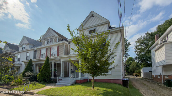 Property Photo: 1313 Highland Ave KY 40204