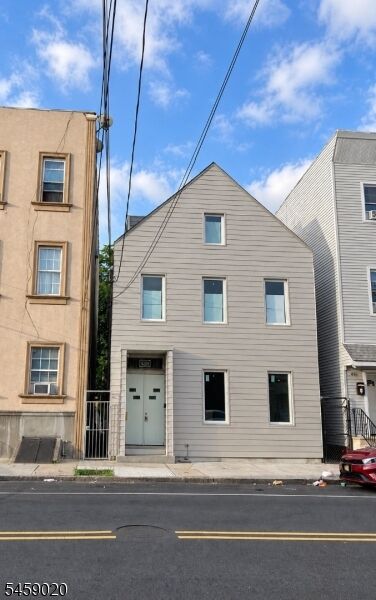 Property Photo: 418 Walnut St NJ 07105