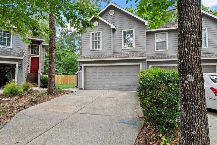 Property Photo:  14 Yarrow Court  TX 77382 