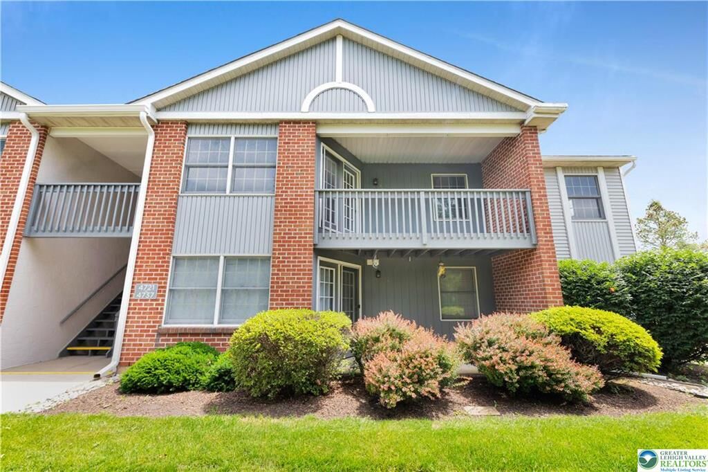 Property Photo: 4737 Cheryl Drive PA 18017