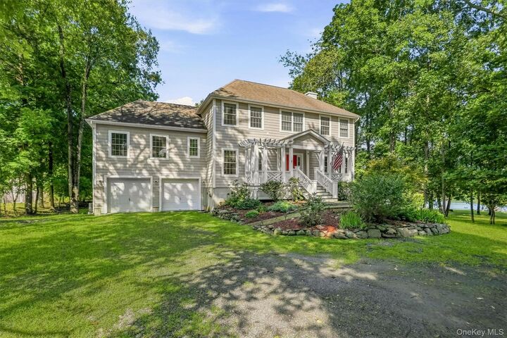 Property Photo:  9 Short Road  NY 12553 