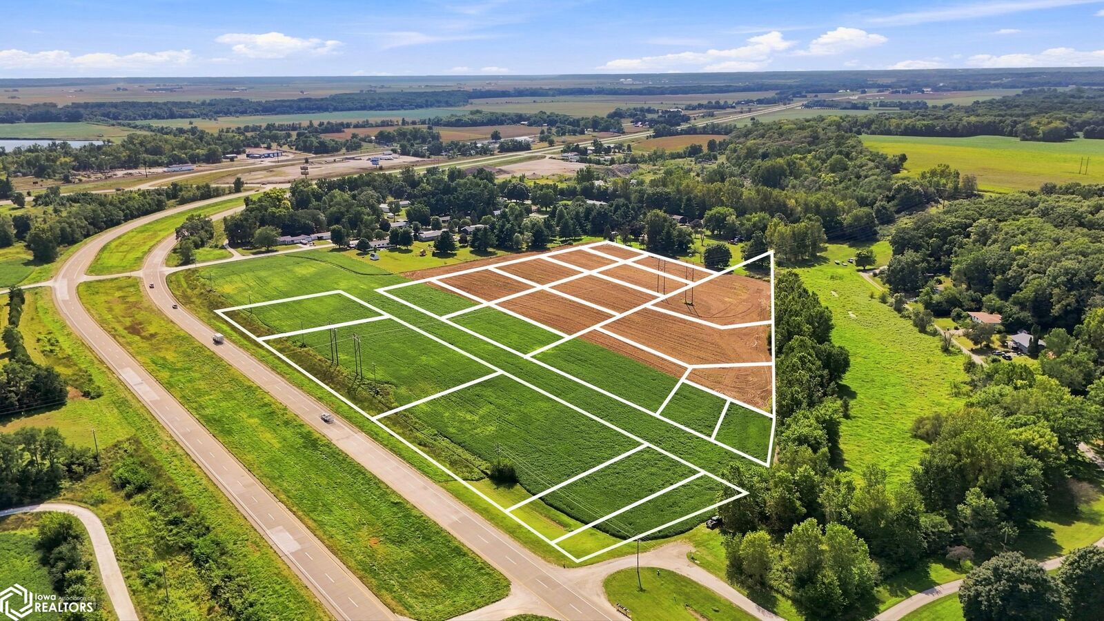 Property Photo:  0 S Hwy 61  IA 52601 
