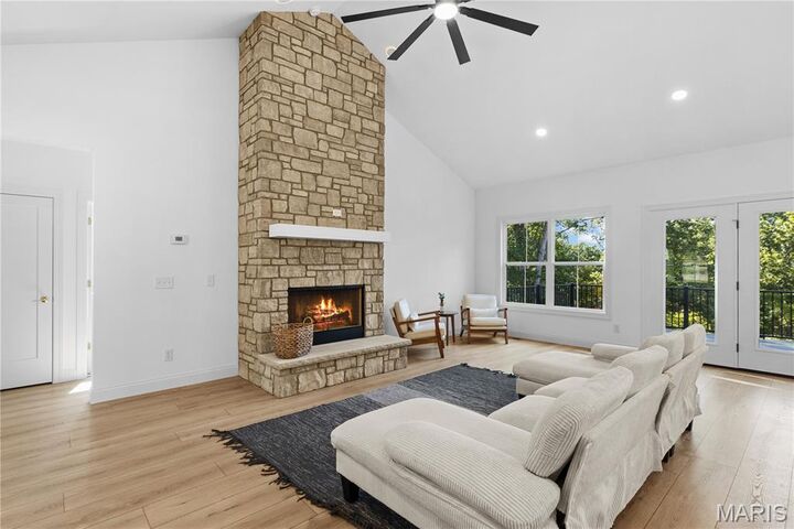 Property Photo:  55 Lake Bend Drive  MO 63389 