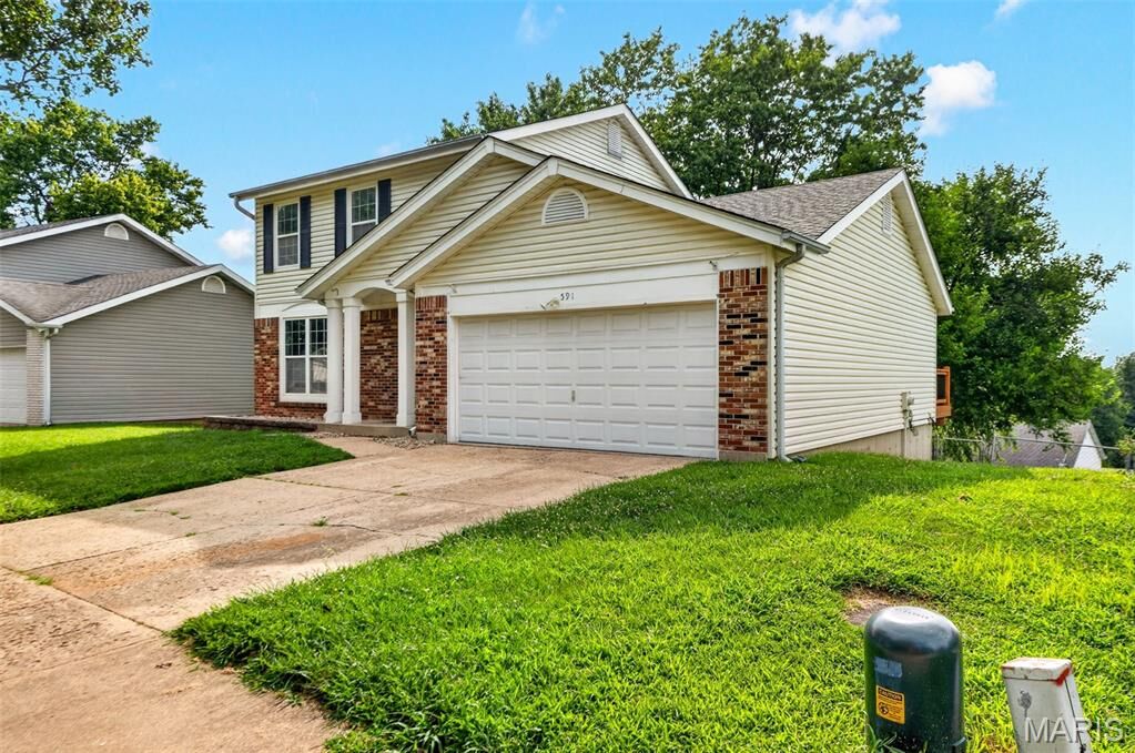Property Photo:  591 Summit Hills Drive  MO 63026 