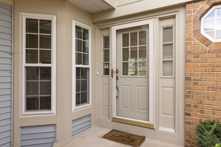 Property Photo: 314 Cimarron Road IL 60148