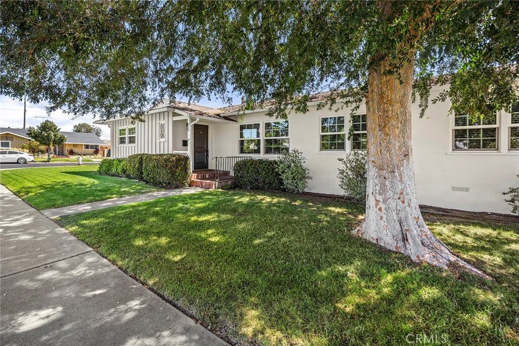 Property Photo: 330 Magnolia Avenue CA 92821