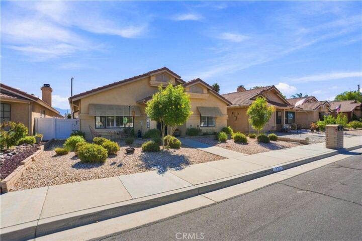 Property Photo:  720 Via Casitas  CA 92545 