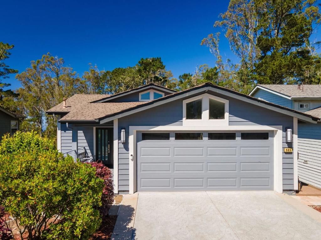 Property Photo:  523 El Granada Boulevard  CA 94019 