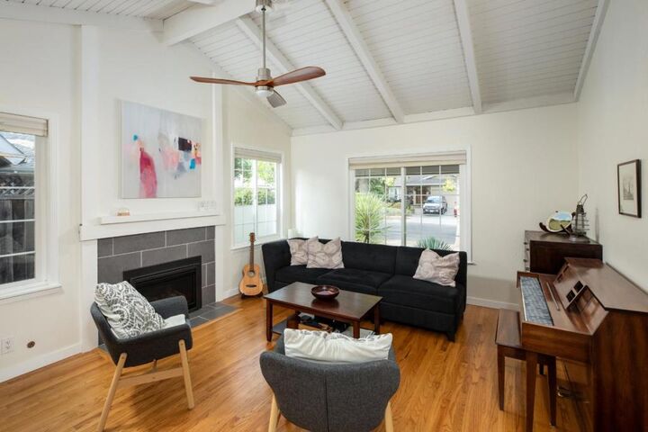 Property Photo:  389 Utica Lane  CA 95123 