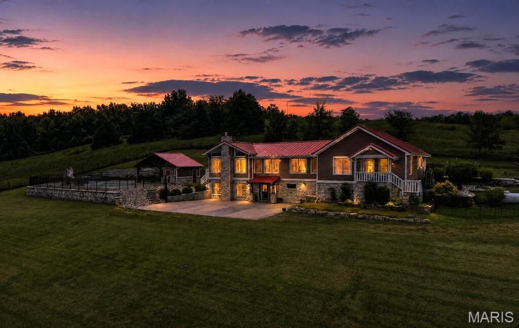 Property Photo: 2167 Susanna Road MO 65713