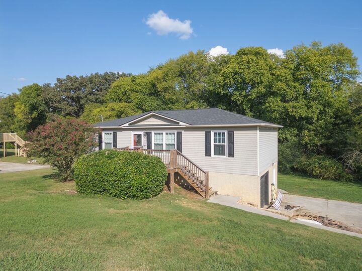 Property Photo: 139 Apple Valley Ct NE TN 37310
