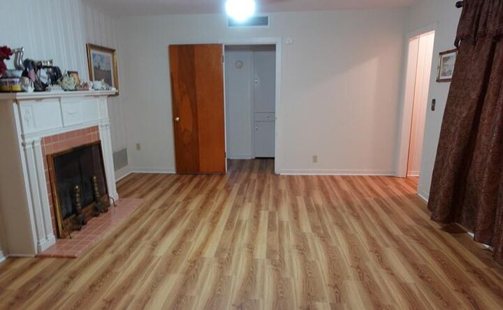 Property Photo:  1404 Clinton Rd  TX 75901 