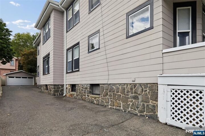 Property Photo:  290 Columbia Avenue  NJ 07024 