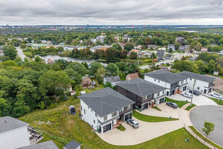 Property Photo:  68 Grenoble Court  NS B3P 0J7 