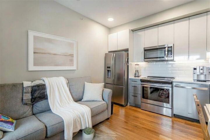 Property Photo: 722 Valley Road 515 BC V1V 2E6