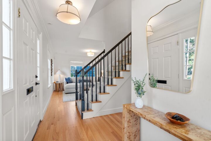 Property Photo:  36 Thorpe Rd  MA 02494 
