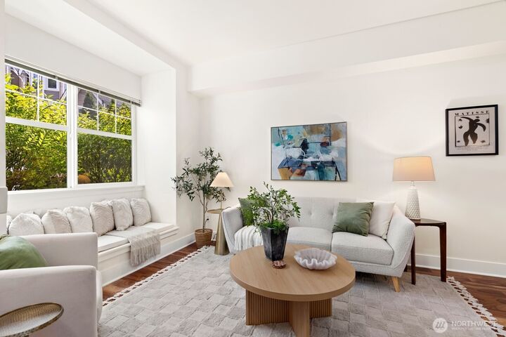 Property Photo:  16418 NE 91st Street 105  WA 98052 