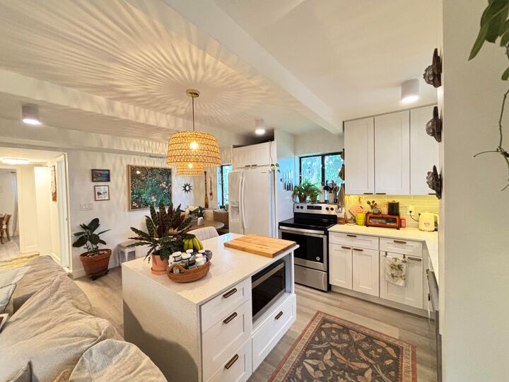 Property Photo: 1125 S Flagler Avenue 515 FL 33060