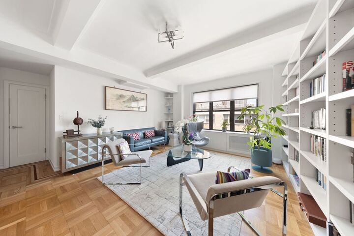 Property Photo:  225 E 79th Street 12cde  NY 10075 