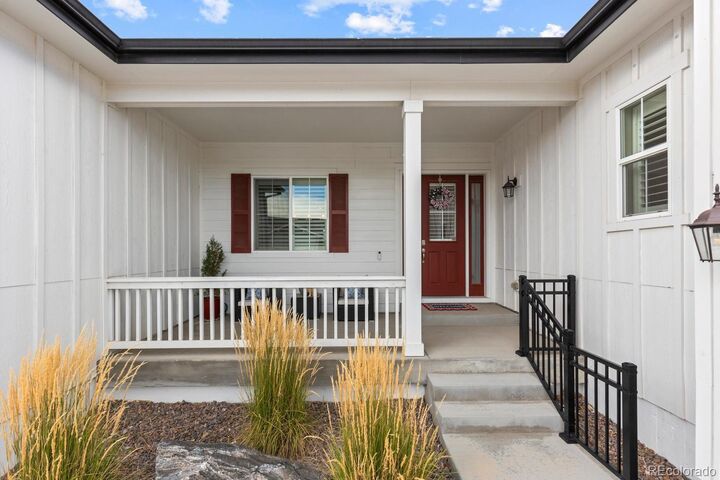 Property Photo:  2887 Morningbird Lane  CO 80109 