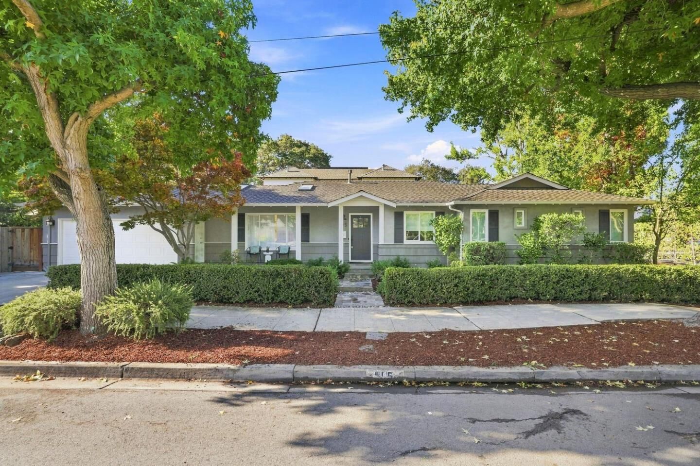 Property Photo: 115 Walnut Street CA 94025
