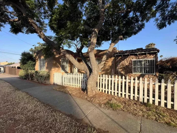 Property Photo:  101 Woodlawn Avenue  CA 91910 