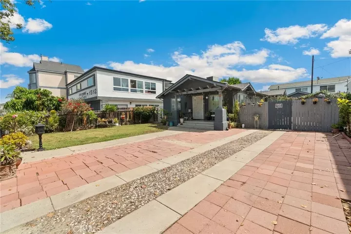 Property Photo: 1510 Sherman Place CA 90804