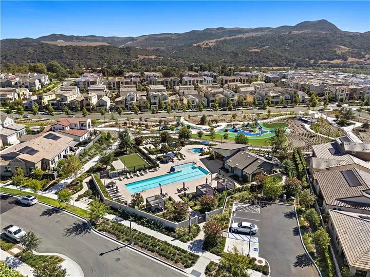 Property Photo:  472 Sunrise  CA 92694 