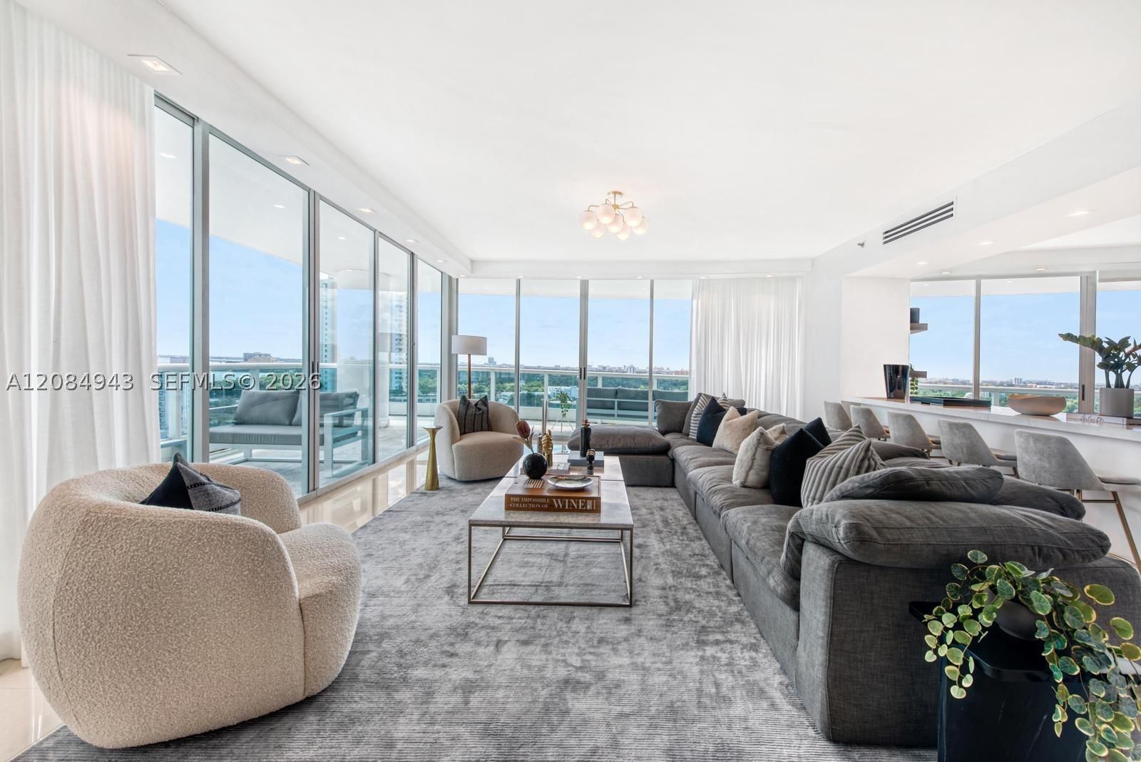 Property Photo: 2127 Brickell Ave 1605 FL 33129