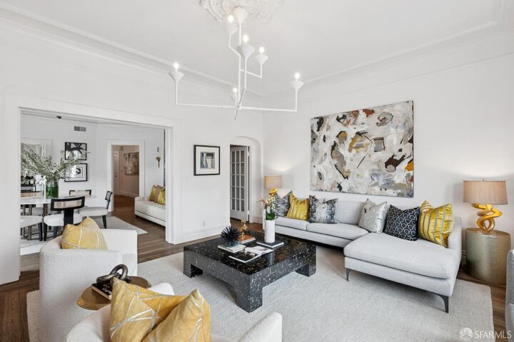Property Photo:  1760 Pacific Avenue 9  CA 94109 