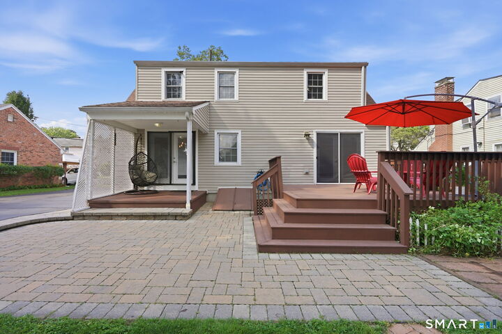 Property Photo:  218 Columbia Street  CT 06052 