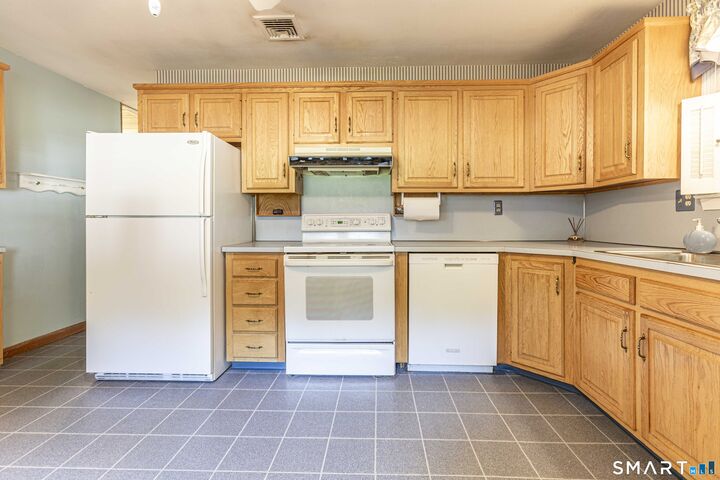 Property Photo: 16 Philip Road CT 06040