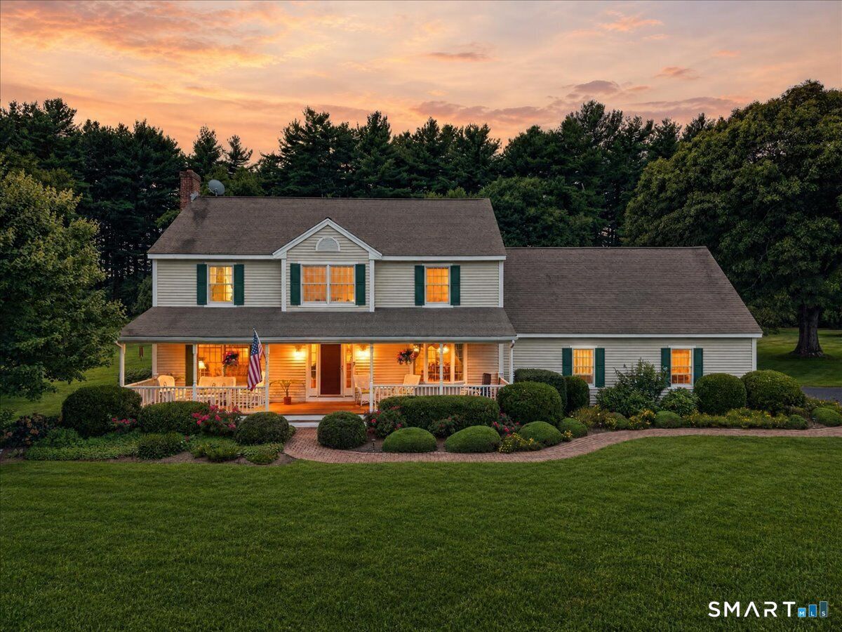 Property Photo:  13 High Field Lane  CT 06412 