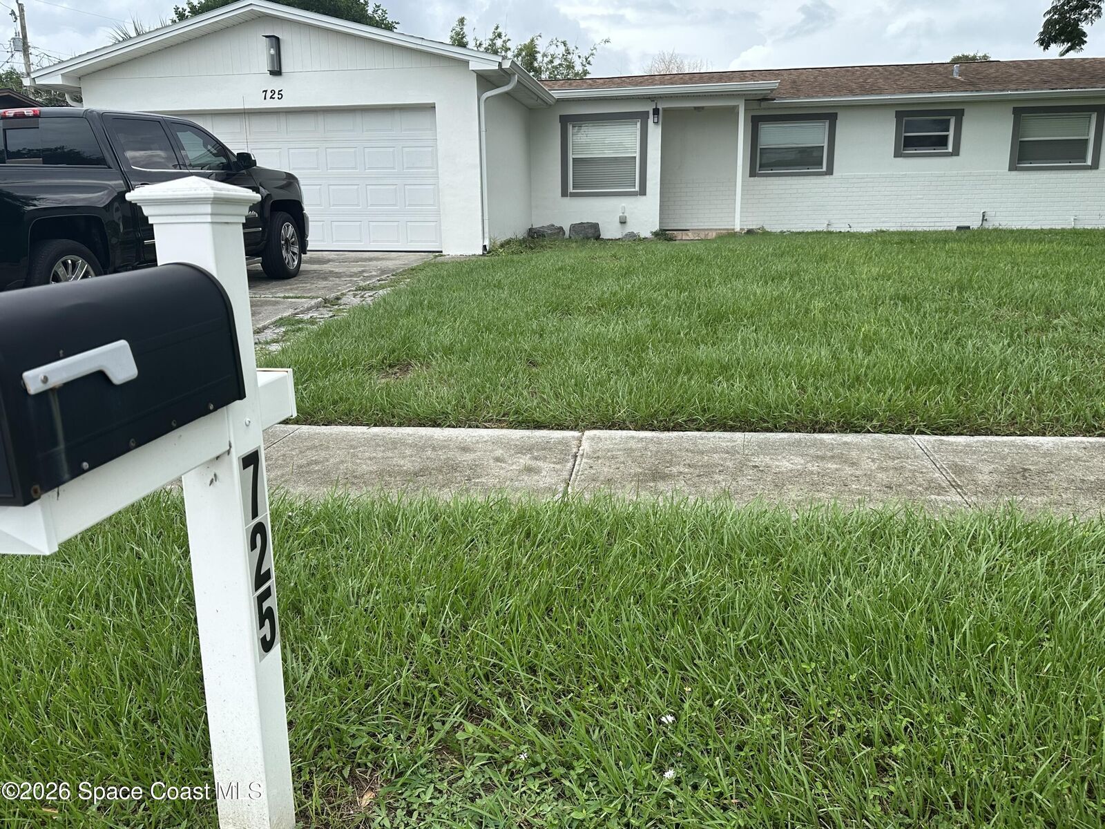 Property Photo:  725 Manderine Street  FL 32953 