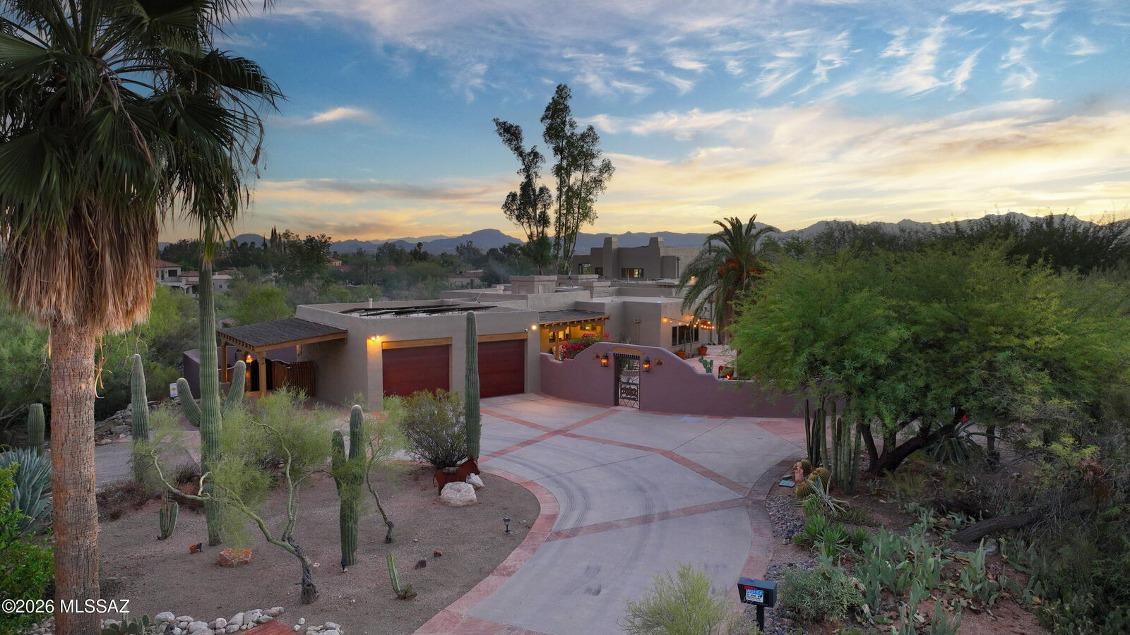 Property Photo:  5525 N Oracle Road  AZ 85704 