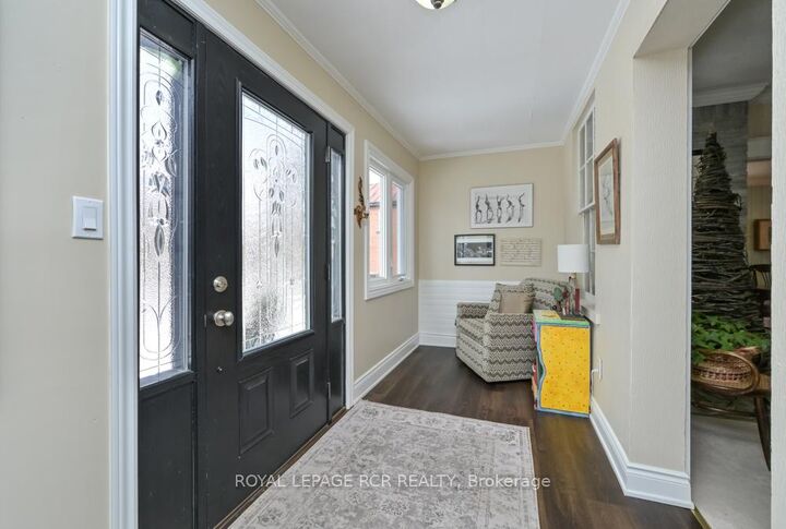 Property Photo: 1429 Queen Street ON L7K 0E4