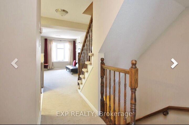 Property Photo:  526 Reardon Private  ON K1V 2L1 