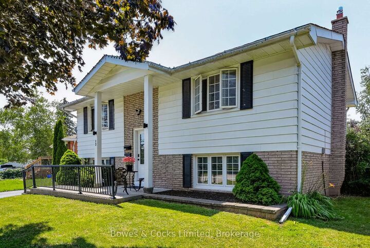 Property Photo:  13 Rosemary Drive  ON K9V 4T2 