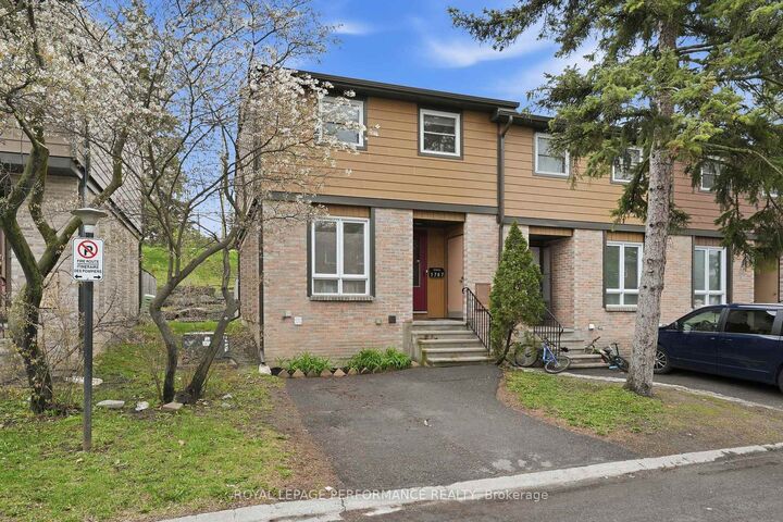 Property Photo:  1767 Trappist Lane  ON K1C 1X7 