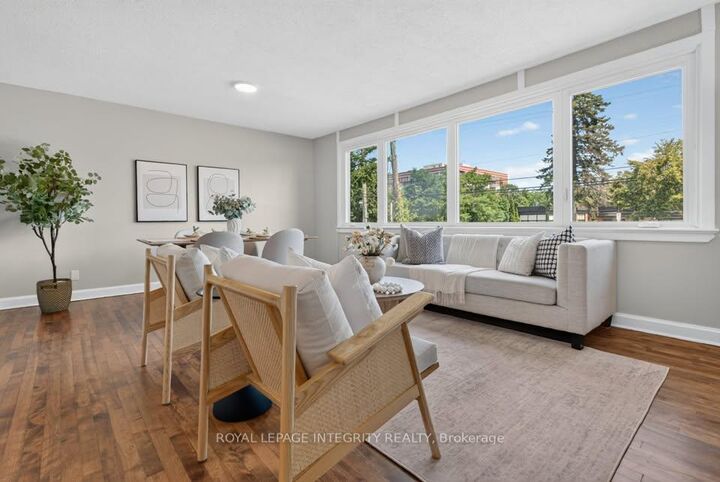 Property Photo:  228 Woodroffe Avenue 2  ON K2A 3V4 