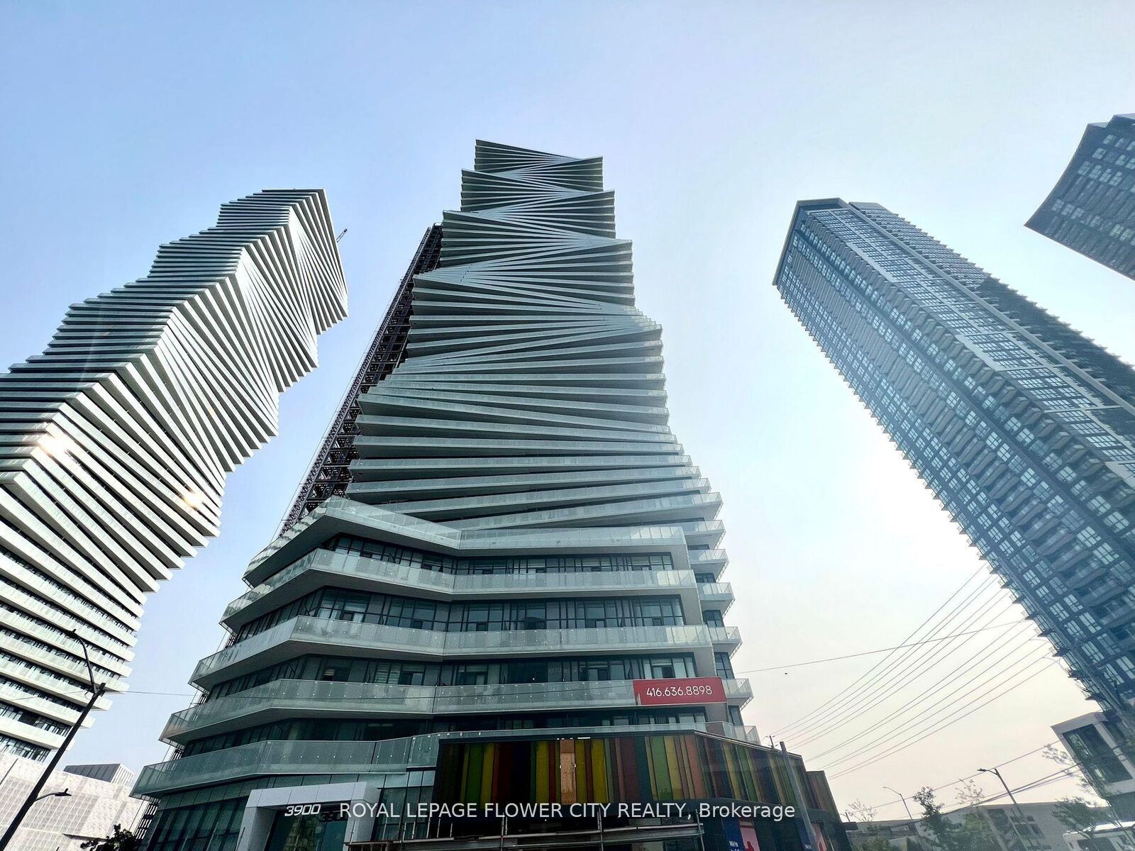 Property Photo:  3900 Confederation Parkway 607  ON L5B 0M3 