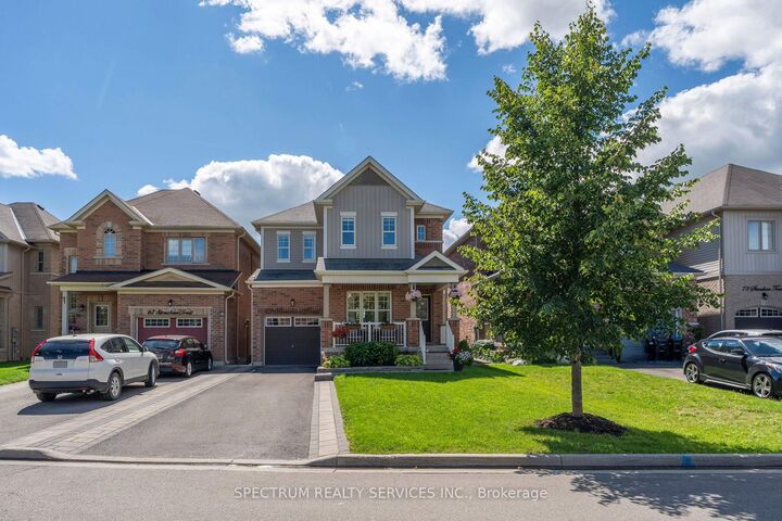 Property Photo:  69 Strachan Trail  ON L0G 1A0 