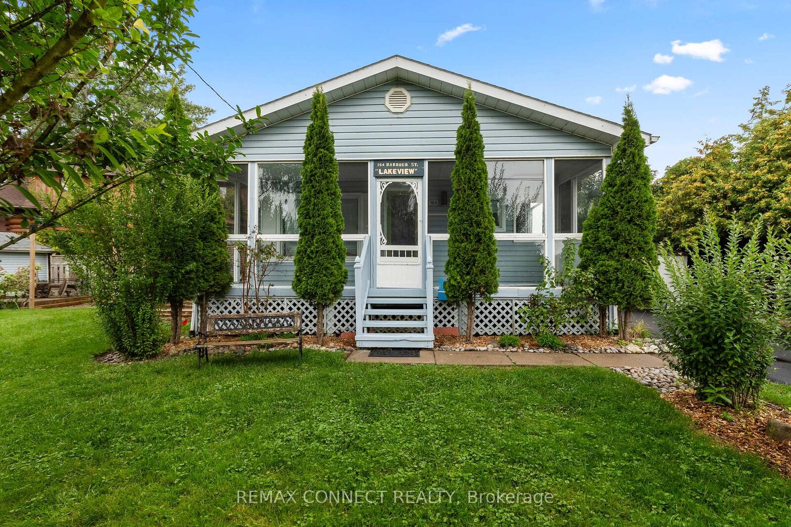 Property Photo:  164 Harbour Street  ON K0K 1H0 