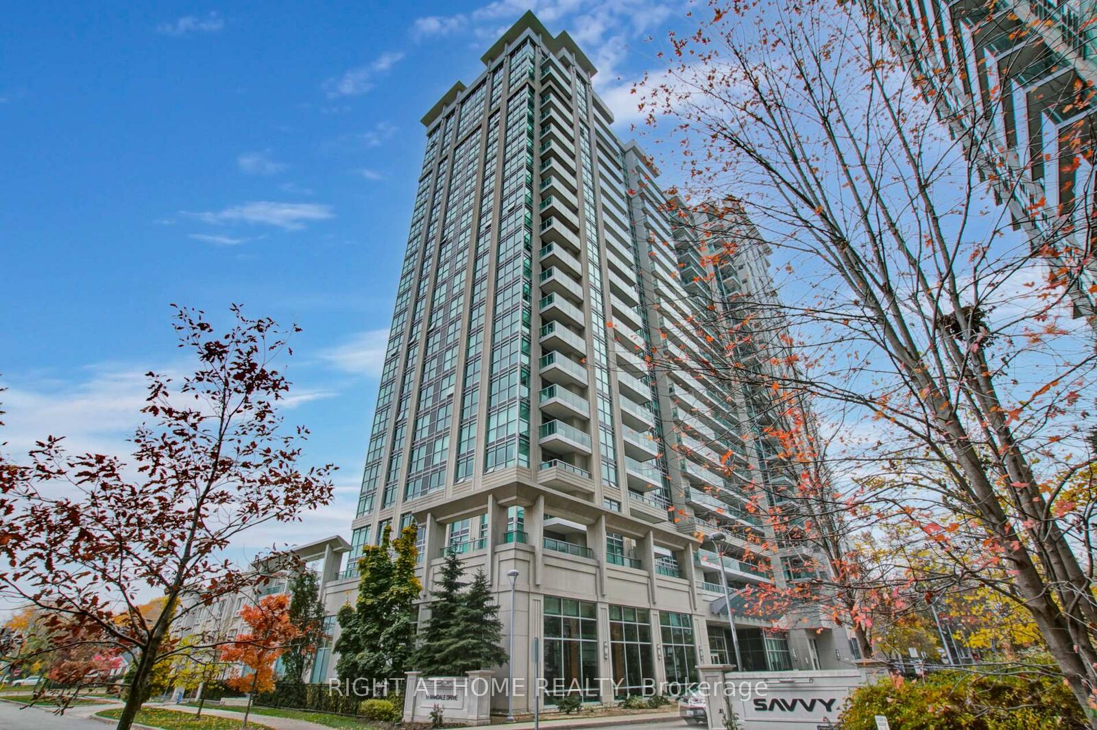 Property Photo:  17 Anndale Drive 1517  ON M2N 2W7 