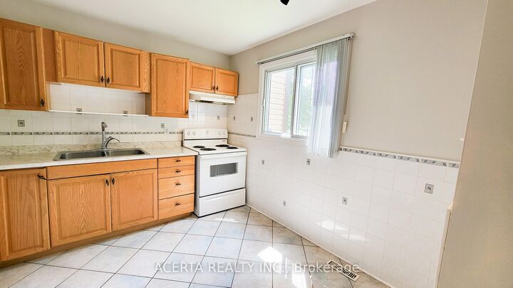 Property Photo:  249 Teal Crescent  ON K1E 2C3 