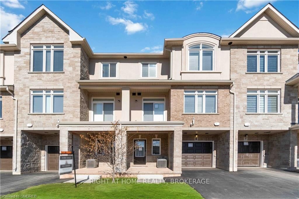 Property Photo:  40 Zinfandel Drive 8  ON L8E 0L1 