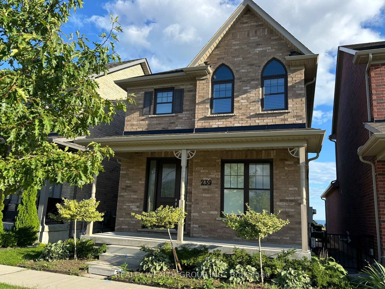 Property Photo:  239 Strachan Street  ON L1A 0A4 
