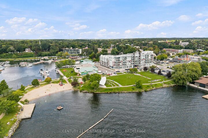 Property Photo:  130 Water Street 312  ON K7G 2M5 