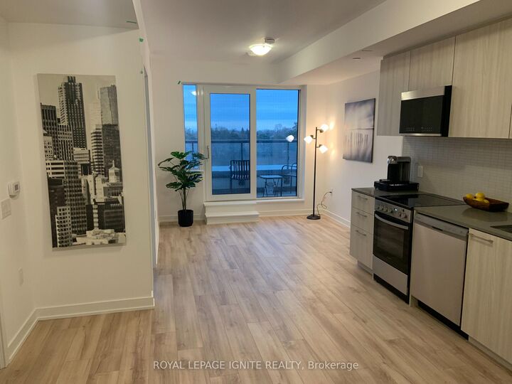 Property Photo:  7439 Kingston Road 410  ON M1B 5S3 