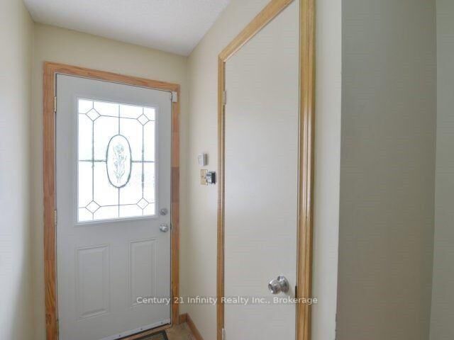Property Photo:  750 Military Trail 22  ON M1E 4P7 